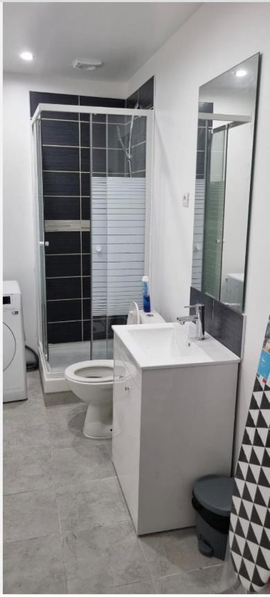 R1/Logement Proche De Paris - Villiers Le Bel Exteriér fotografie